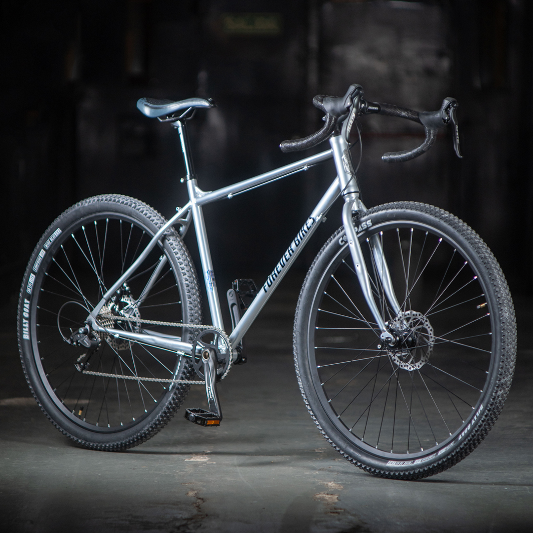 Traveller S Plata 8 velocidades Shimano Forever Bikes